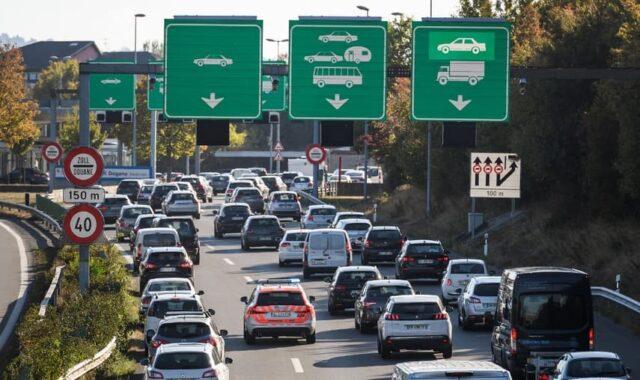 சுவிஸ், சுவிஸ் இன்றைய சுவிஸ் செய்திகள், தாளம் வானொலி சுவிஸ், விஷ்ணு துர்க்கை அம்மன் சுவிஸ், சுவிஸில், சுவிஸ் தமிழர், சுவிஸ் தமிழர் ஒருங்கிணைப்புக் குழு, சுவிஸ் தமிழ் சங்கம், சுவிஸ் தமிழ், சுவிஸ் செய்திகள் தமிழ், சுவிஸ் மக்கள் தொகை, சுவிஸ் பற்றிய தகவல், தமிழ் சுவிஸ், சுவிஸ் நாட்டின்