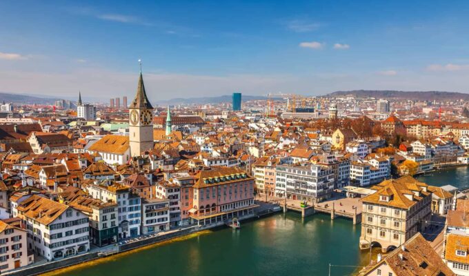 சுவிட்சர்லாந்தில், zurich tower clock, Switzerland Zurich City, Zurich City, சுவிஸ், சூரிச், இன்றைய சுவிஸ் செய்திகள், சுவிஸில், சுவிஸ் தமிழர், சுவிஸ் தமிழர் ஒருங்கிணைப்புக் குழு, சுவிஸ் தமிழ் சங்கம், சுவிஸ் தமிழ், சுவிஸ் செய்திகள் தமிழ், சுவிஸ் மக்கள் தொகை, சுவிஸ் பற்றிய தகவல், தமிழ் சுவிஸ்,SwissTamilNews