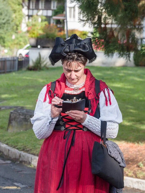 சுவிஸ் பெண்கள், Swiss girls Dating, Swiss womens, Fact about swiss girl, dating with swiss girls, சுவிஸ், சுவிஸ் பற்றிய தகவல், தமிழ் சுவிஸ், SwissTamilNews, TamilSwiss