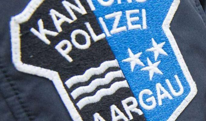 சுவிஸ், போலி போலீசார், ஆர்காவ், லுசேர்ன் மாநகரில், Argau, Luzern, Fake police Swtzerland