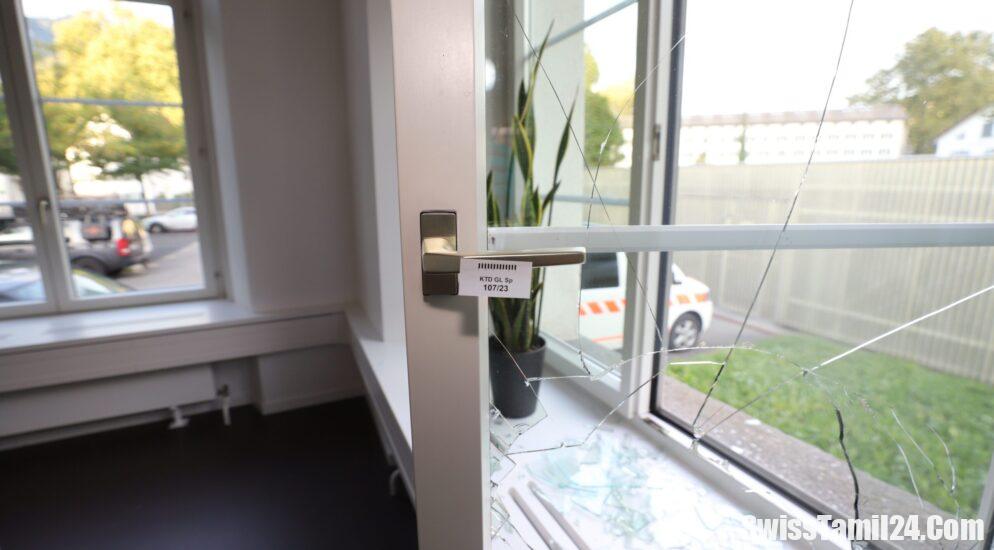 Ziegelbrücke GL பகுதியில் அலுவலகம் உடைத்து திருட்டு.!!