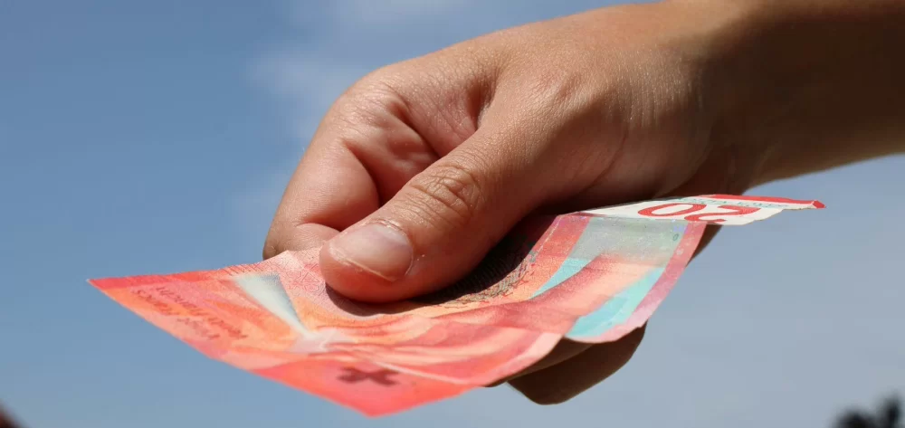 பெருந்தொகையை நன்கொடையாக வழங்கிய சுவிட்சர்லாந்து