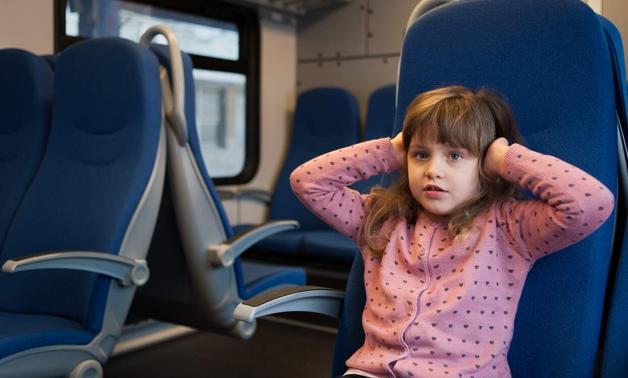 சுவிஸ் ரயில்களில் விரும்பத்தகாத குரலில் வெளியாகும் அறிவிப்பு .!