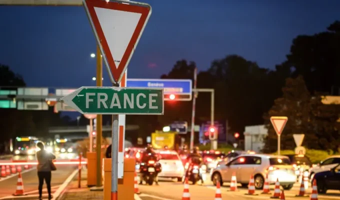 6452645fd0276ed9e80c7d1644e75fd6bb4cc57f7186d9406e9cb330bdd8d7d6