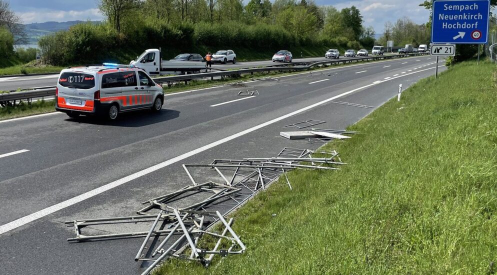 லுசேர்ன் A2 நெடுஞ்சாலையில் ஏற்பட்ட இருவேறு விபத்துக்கள்