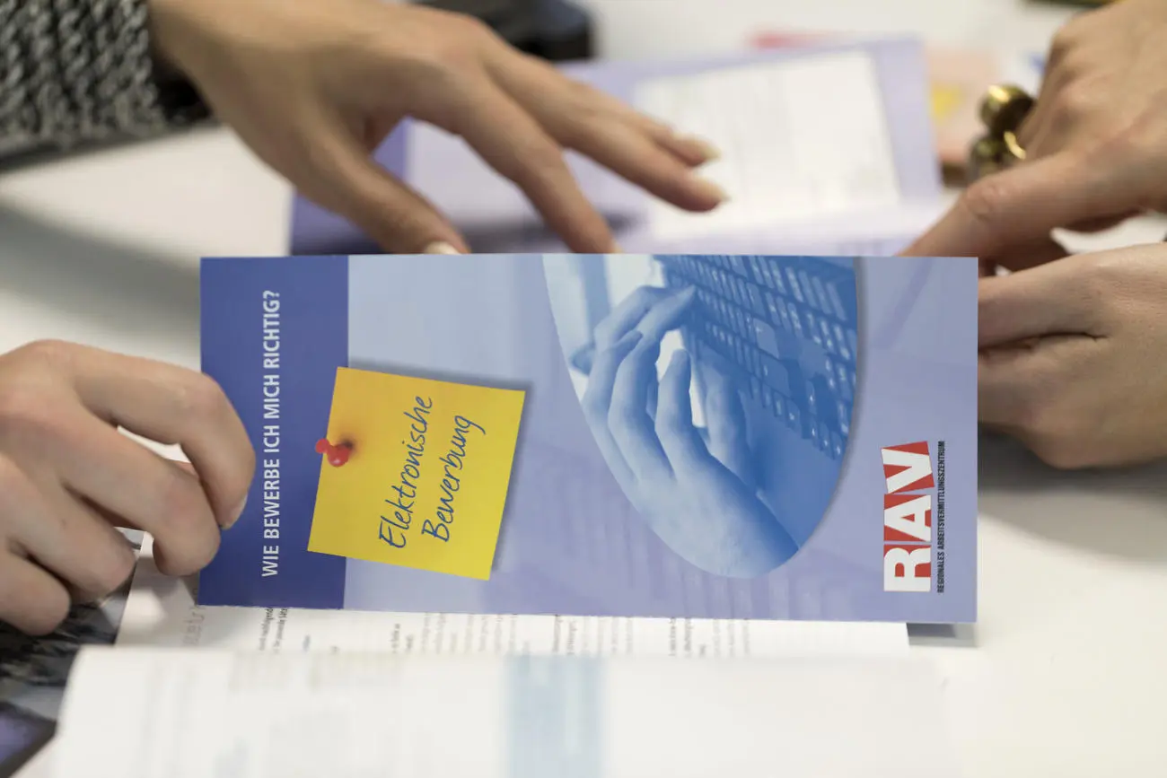 சுவிட்சர்லாந்தில் வேலையில்லாதவர்களின் எண்ணிக்கையில் வீழ்ச்சி