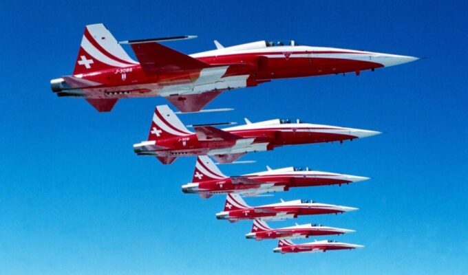 சுவிஸ் போர் விமானங்கள்