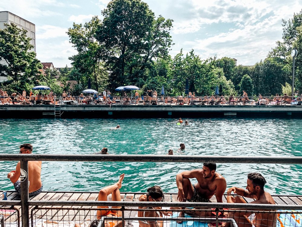 சுவிட்சர்லாந்தில் சீரற்ற காலநிலை : கோடை பொழுதுபோக்கு தடங்கள் பாதிப்பு