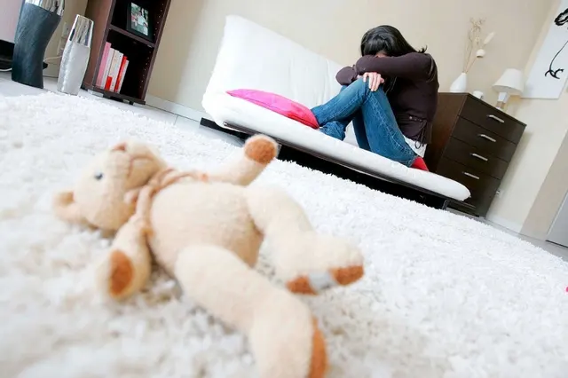 சுவிஸில் தமிழ் இளைஞன் சொந்த தங்கையுடன் பாலியல் உறவு.!!!