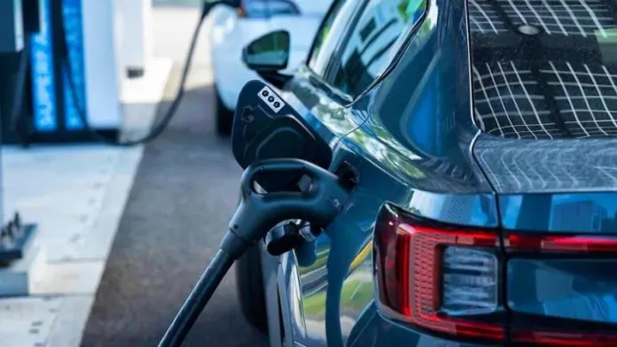 சுவிட்சர்லாந்தில் பிரபலமாகியுள்ள கலப்பு வகை கார்கள்