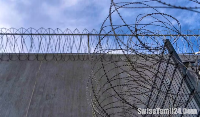 பாசல் சிறைச்சாலையில்