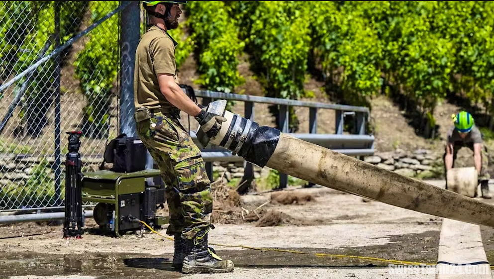 பேரிடர் நிவாரண முயற்சிகளில் சுவிஸ் ராணுவத்திற்கு பாராட்டு