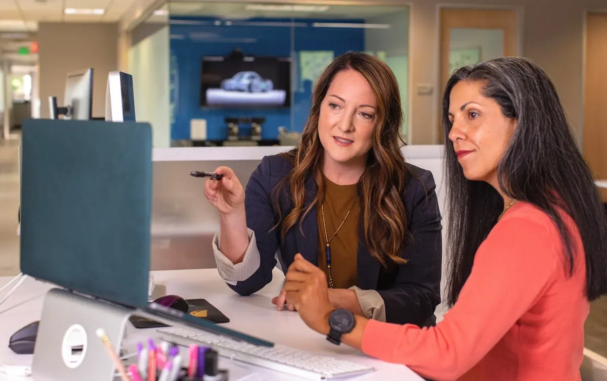 சுவிட்சர்லாந்துக்கு பல்லாயிரக்கணக்கான பணியாளர்கள் தேவை