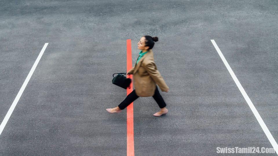 சுவிசில் உயர் பதவிகளில் பெண்களுக்கான வாய்ப்பு குறைவு