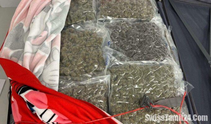 சூரிச் விமான நிலையத்தில்