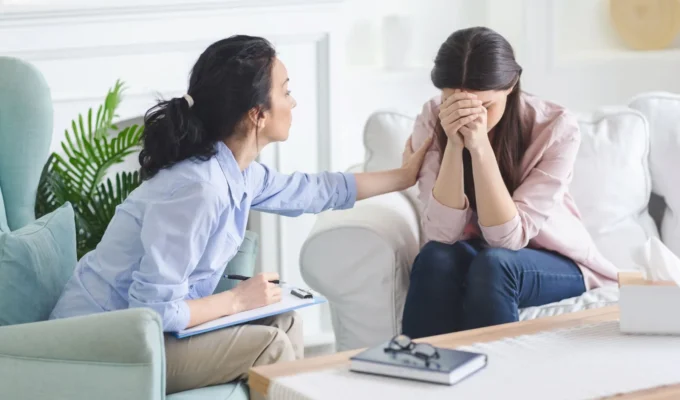 வன்முறையால்