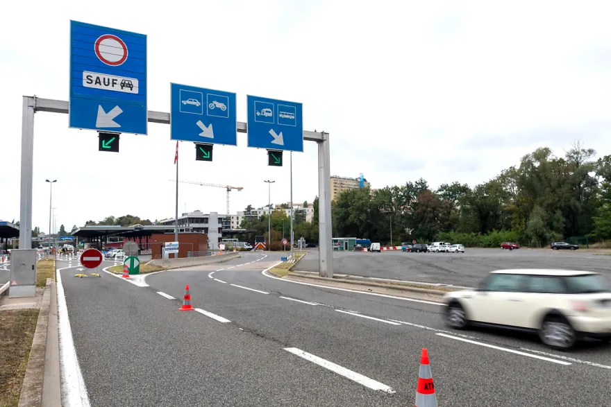 சுவிட்சர்லாந்தில் எல்லை தாண்டிய பணியாளர்களின் எண்ணிக்கை அதிகரிப்பு