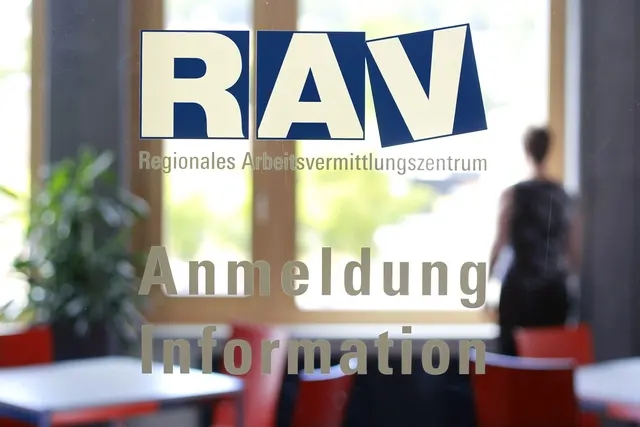 சூரிச் மாகாணத்தில் வேலையின்மை விகிதம் அதிகரிப்பு