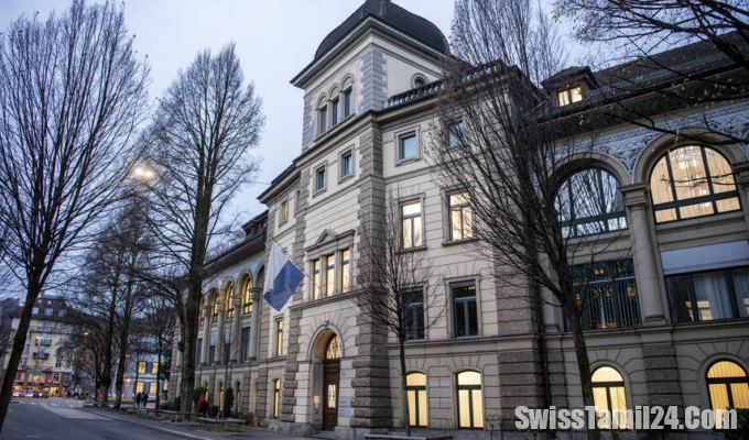 புகலிடகோரிக்கையாளர்களின்