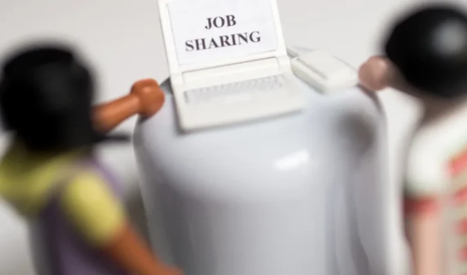 தொழிலாளர் பற்றாக்குறை