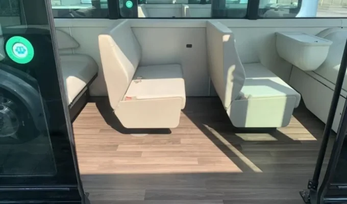 w1200 yichecar 642602031291084.jpg