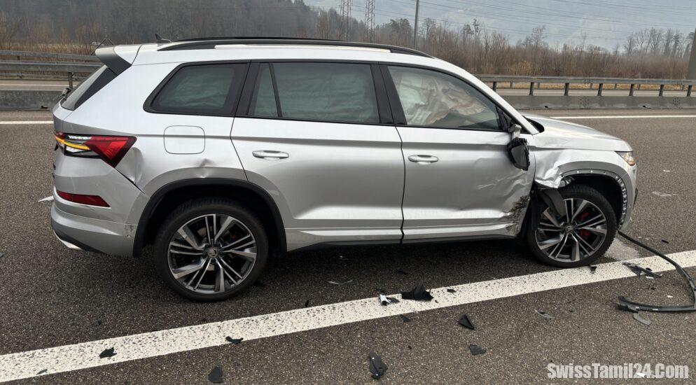 கிளாரஸ் கன்டோனில் பில்டன் அருகில் விபத்து : மூன்று வாகனங்கள் சேதம்