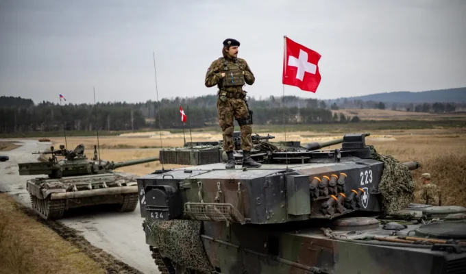 Swiss government signs arms deal with Singapore
