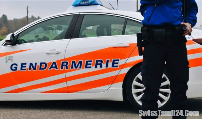 vaus polizei auto unfall