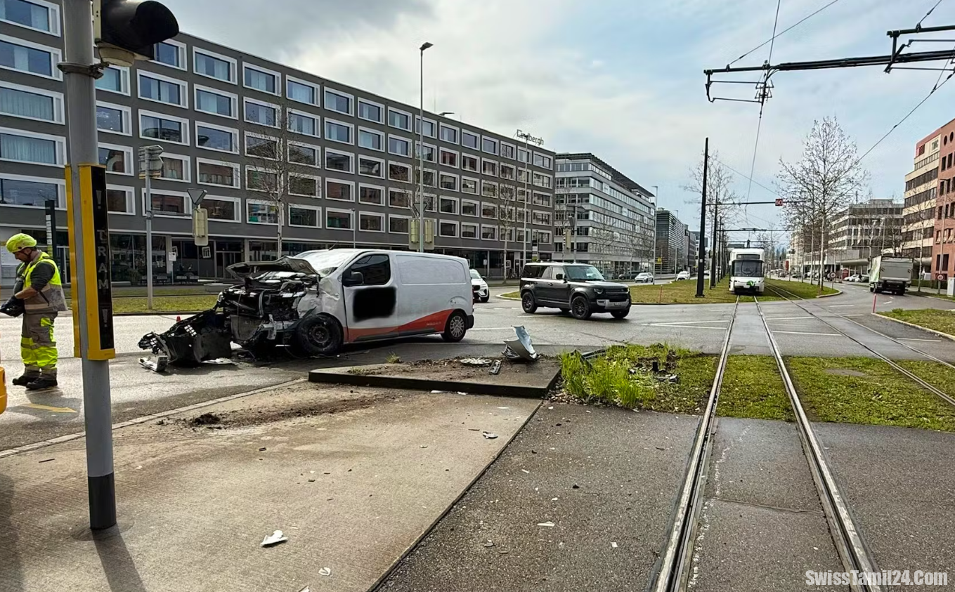 சூரிச் Opfikon இல் ஏற்பட்ட டிராம் விபத்து : போக்குவரத்து பாதிப்பு