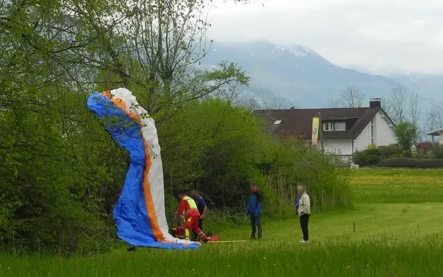 Gleitschirmpilot abgesturzt