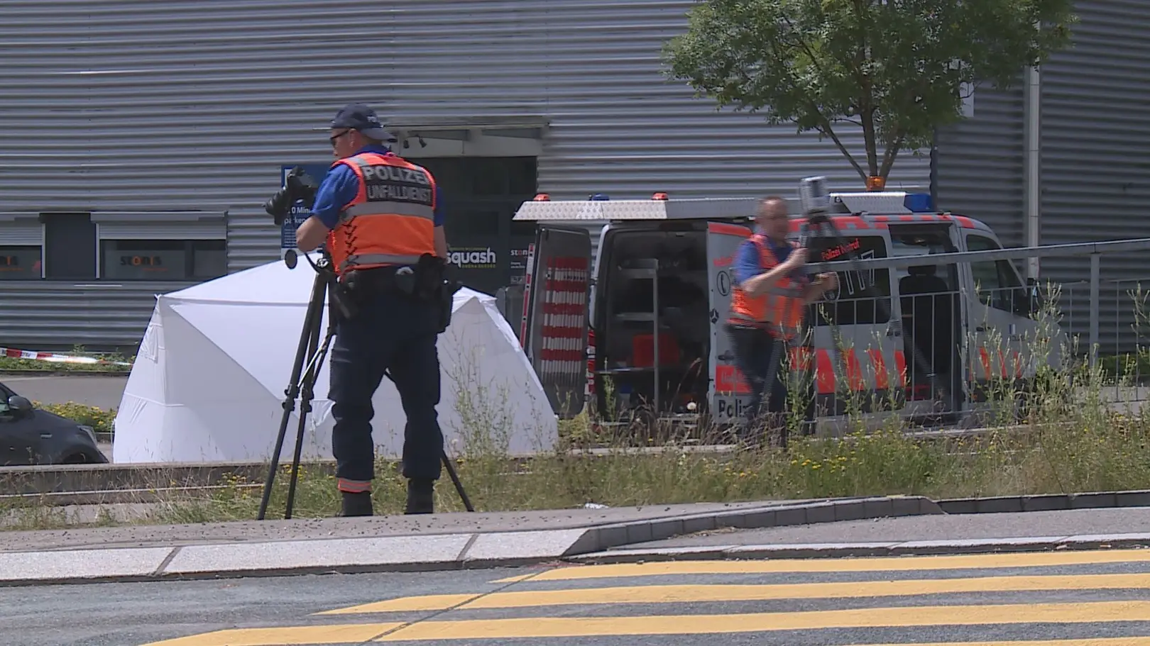 லுசேர்ன் சுர்சியில் (Sursee) சாலை விபத்தில் மூதாட்டி ஒருவர் உயிரிழப்பு