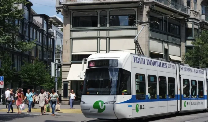 Zurich offers one month of free public transport