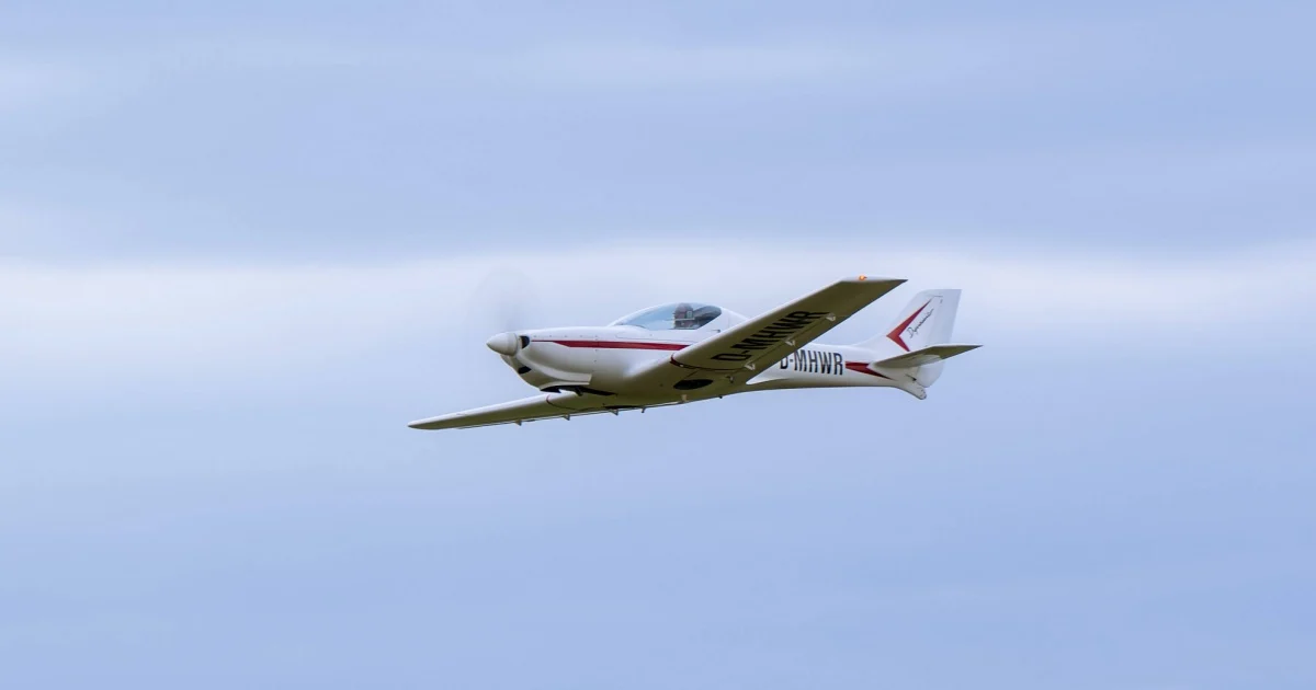 வெளட் கன்டோனில் விமான விபத்து – 67 வயது பைலட் பலி