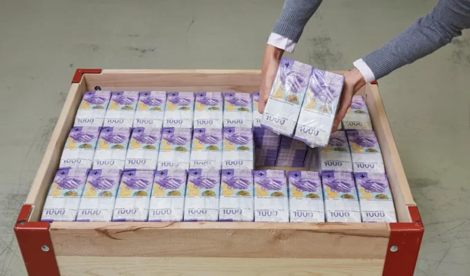 Switzerland prepares to issue new banknotes 1