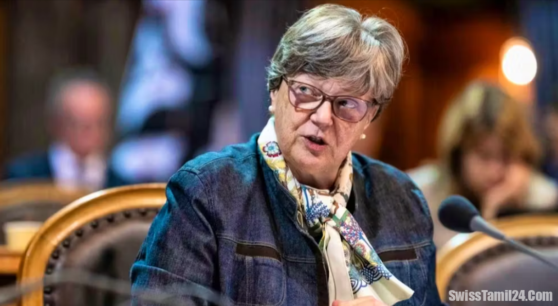 சுவிஸ் பாராளுமன்றத்தில் இரட்டை குடும்பப்பெயர் மீண்டும் அனுமதி