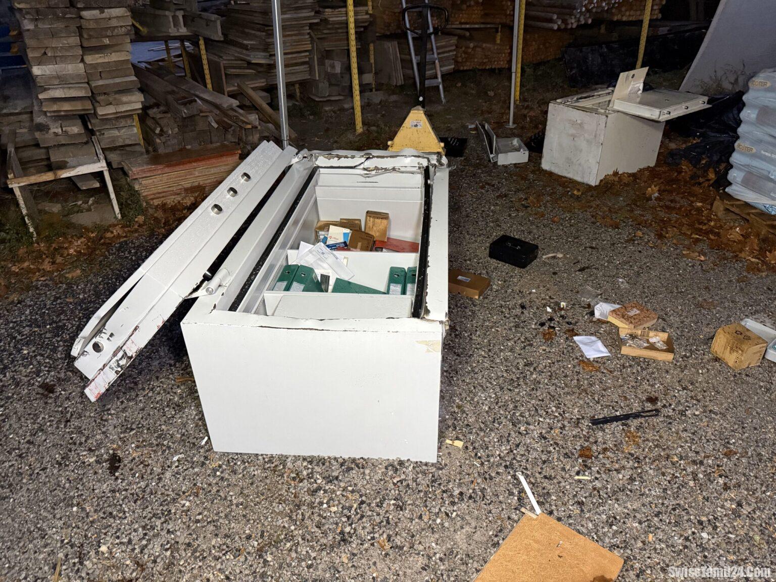 சுவிஸ்சில் இரவு நேரத்தில் மூன்று நிறுவனங்களில் திருட்டு; பல லட்சம் மதிப்பிலான சேதம்