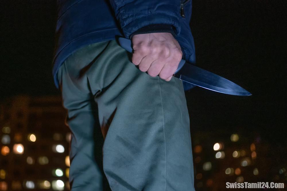 சூரிச் ரூம்லாங் பகுதியில் இரவு நேர வன்முறை : கத்திக்குத்து காயங்களுடன் ஒருவர் மீட்பு