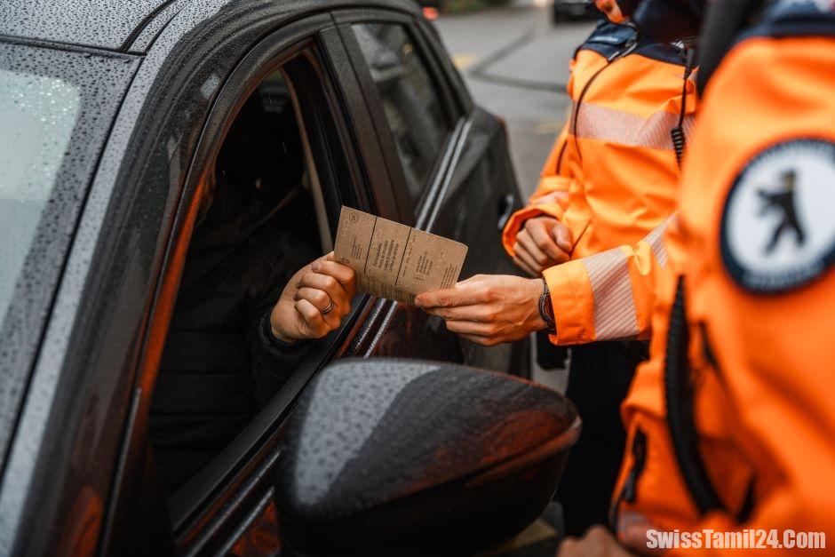 செயின்ட் காலனில் போக்குவரத்து சோதனையில் மதுபோதையில் ஓட்டியவர்கள் கைது