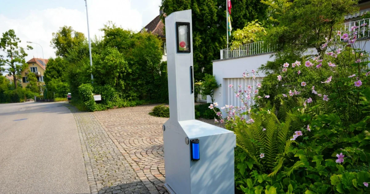 சுவிட்சர்லாந்தில் போலி ரேடார் சாதனம் : குடிமக்கள் செய்த செயலால் கிடைத்த வெற்றி.!!