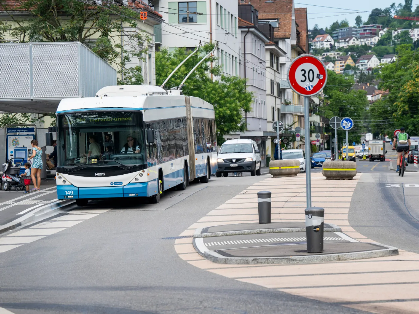 ஜெனீவாவில் 50 கிமீ வேக வரம்பு மீளமைப்பு: மக்கள் வாக்கெடுப்பு கோரி இடதுசாரிகள் நடவடிக்கை