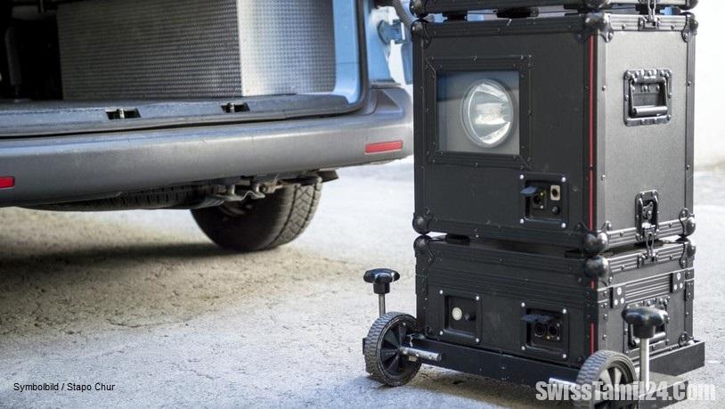 கிரௌவுண்டன் கன்டோனில் வேக மீறல்; 22 வயது ஓட்டுநரின் உரிமம் பறிமுதல்