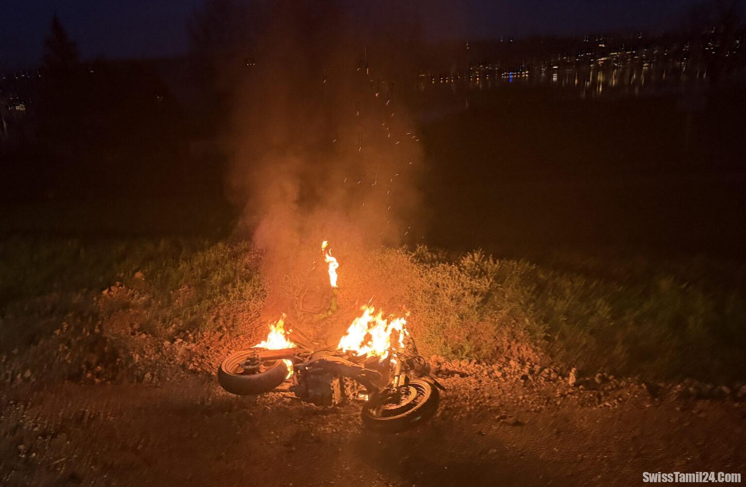 செம்பாக் ஸ்டேஷன் அருகே மோட்டார் சைக்கிள் விபத்து: இளைஞர் கடுமையாக காயம்