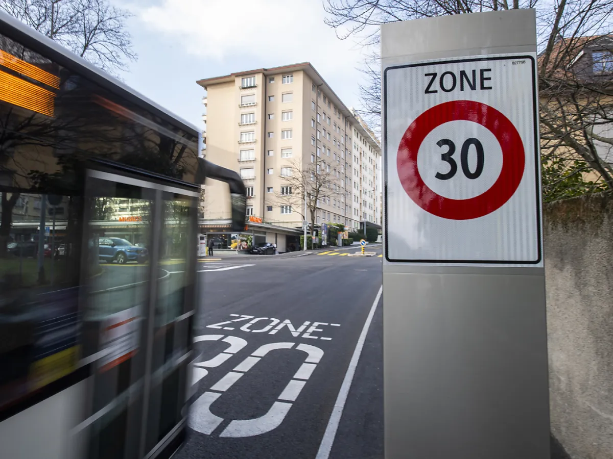 Protected: ஜெனீவாவில் 30 கிமீ வேக வரம்பு : மக்கள் வாக்கெடுப்பில் தீர்மானம்