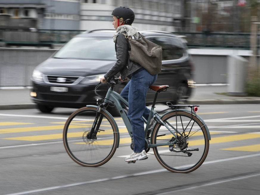 வேகமான இ-பைக்குகள் குறித்து ஜெனீவாவில் கருத்து பிளவு