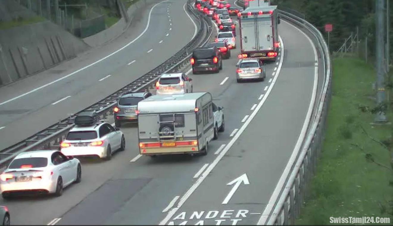 கொத்தார்ட் சுரங்கப்பாதையில் கடும் நெரிசல்: மணிநேரங்களாக காத்திருந்த வாகனங்கள்