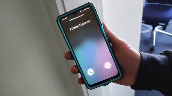 டிசினோ கன்டோனில் தொலைபேசி மோசடி வழக்கில் வெளிநாட்டு நபர் கைது