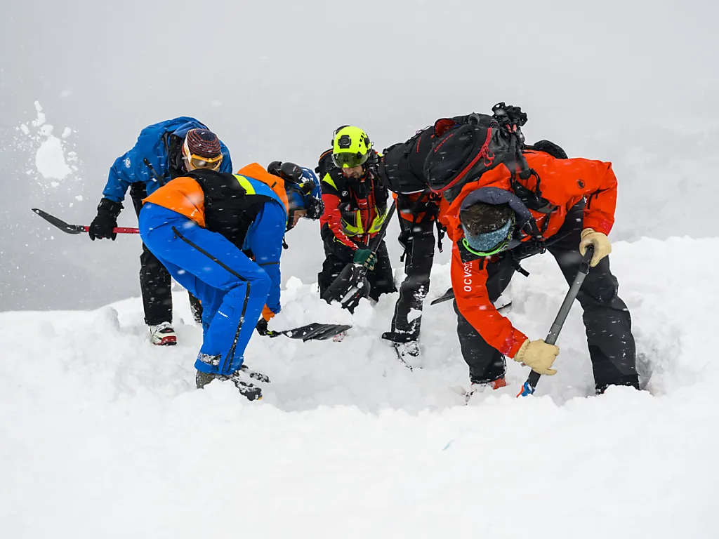 Protected: பனிச்சரிவு விபத்துகள் அதிகரிப்பு: இந்த குளிர்காலத்தில் 15 பேர் உயிரிழப்பு